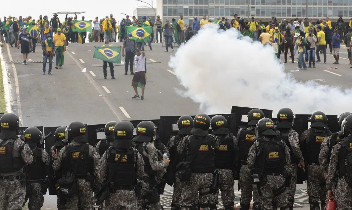 STF torna réu acusado de convocar pessoas para atos golpistas de 8/1