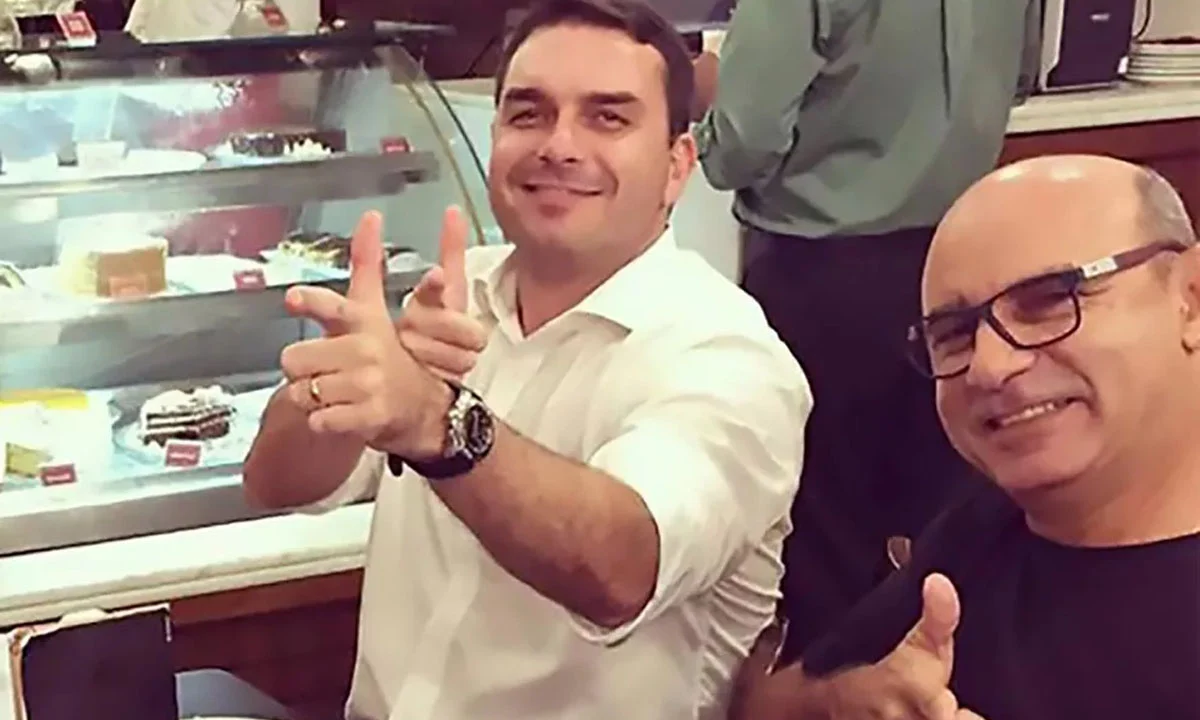 Flávio Bolsonaro e Fabrício Queiroz