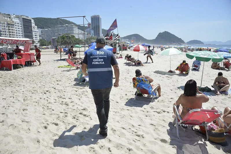 Operação Verão completa um mês e intensifica ações na orla do Rio - Prefeitura do Rio