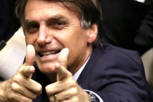 Jair Bolsonaro - Crédito: Agência Brasil)