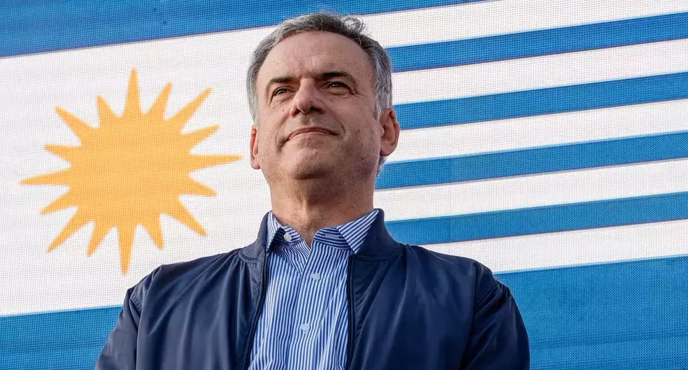 Novo Presidente do Uruguai, Yamandú Orsi. Foto: Divulgação