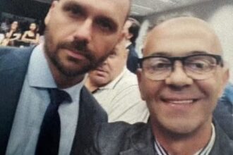 Francisco Wanderley Luiz, autor do atentado ao STF, ao lado de Eduardo Bolsonaro - Foto: Reprodução