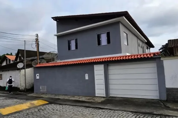 Casa de Bolsonaro em Angra dos Reis (RJ): PF apreende contrato de R$ 900 mil para a reforma do imóvel. Foto: reprodução