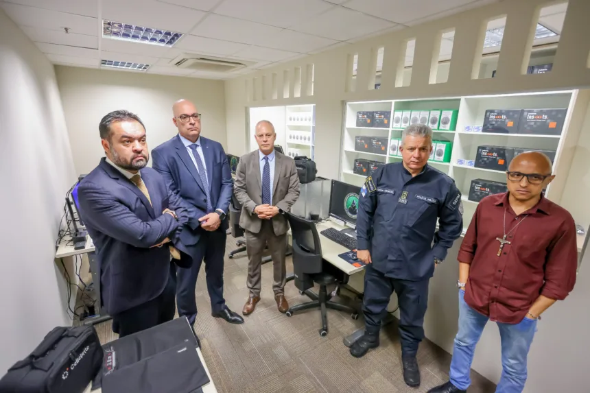 Laboratório de Extração e Análise de Dados da Polícia Civil é inaugurado e vai ampliar em 16 vezes a capacidade de extração de dados de dispositivos eletrônicos. (Marcelo Regua)