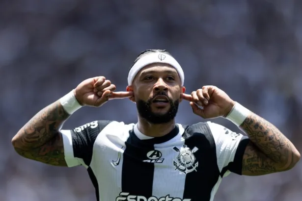 O jogador Memphis Depay, atualmente destaque no Corinthians – Foto: Reprodução