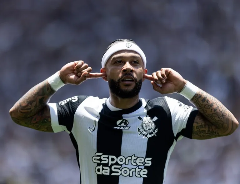 O jogador Memphis Depay, atualmente destaque no Corinthians – Foto: Reprodução