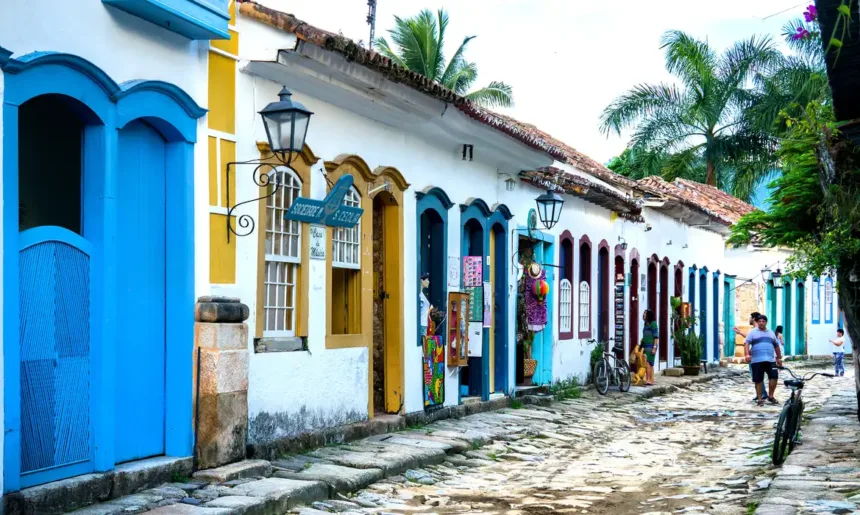 Paraty - © Deni Williams/Wikimedia