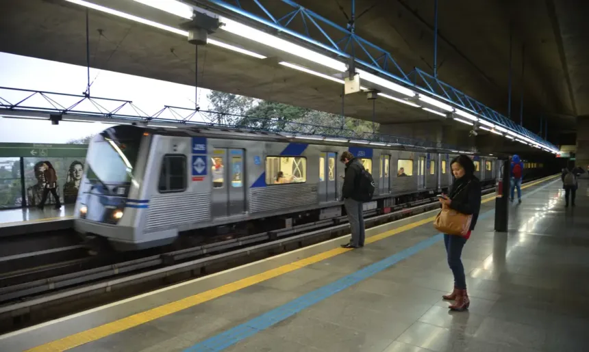 Metrô e trens metropolitanos de SP serão reajustados em 4%