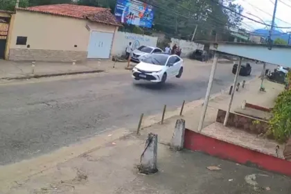 Perseguição policial na Zona Oeste. Foto: Reprodução/X