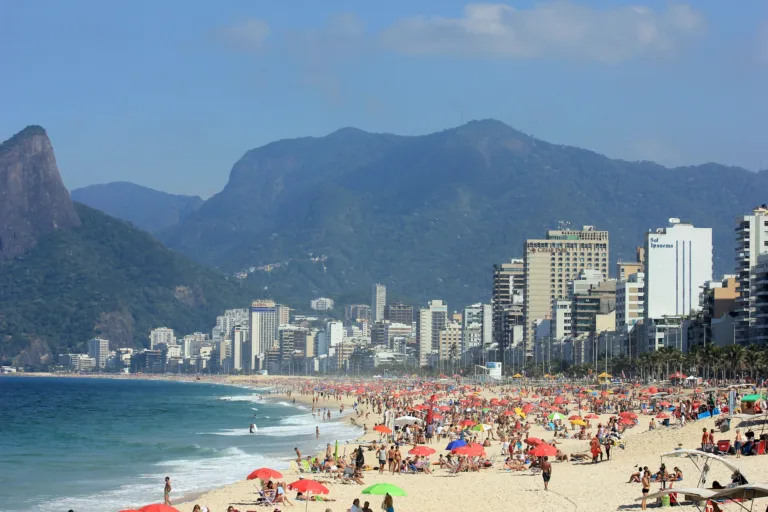 Rio de Janeiro registra crescimento de 26,8% na chegada de turistas internacionais em 2024