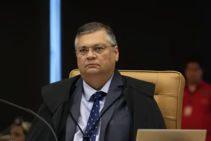 Ministro Flávio Dino dá 30 dias para MEC, CGU e AGU publicarem normas de transparência em repasses de emendas para universidades públicas