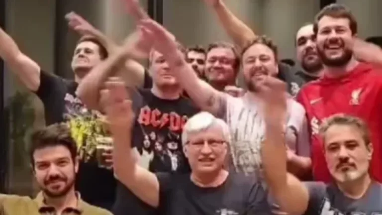 Cena do vídeo que mostra homens realizando saudação nazista em Catanduva