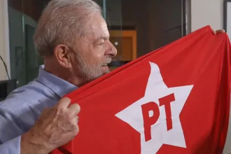 Lula, presidente do Brasil, é um dos fundadores do PT. Foto: reprodução