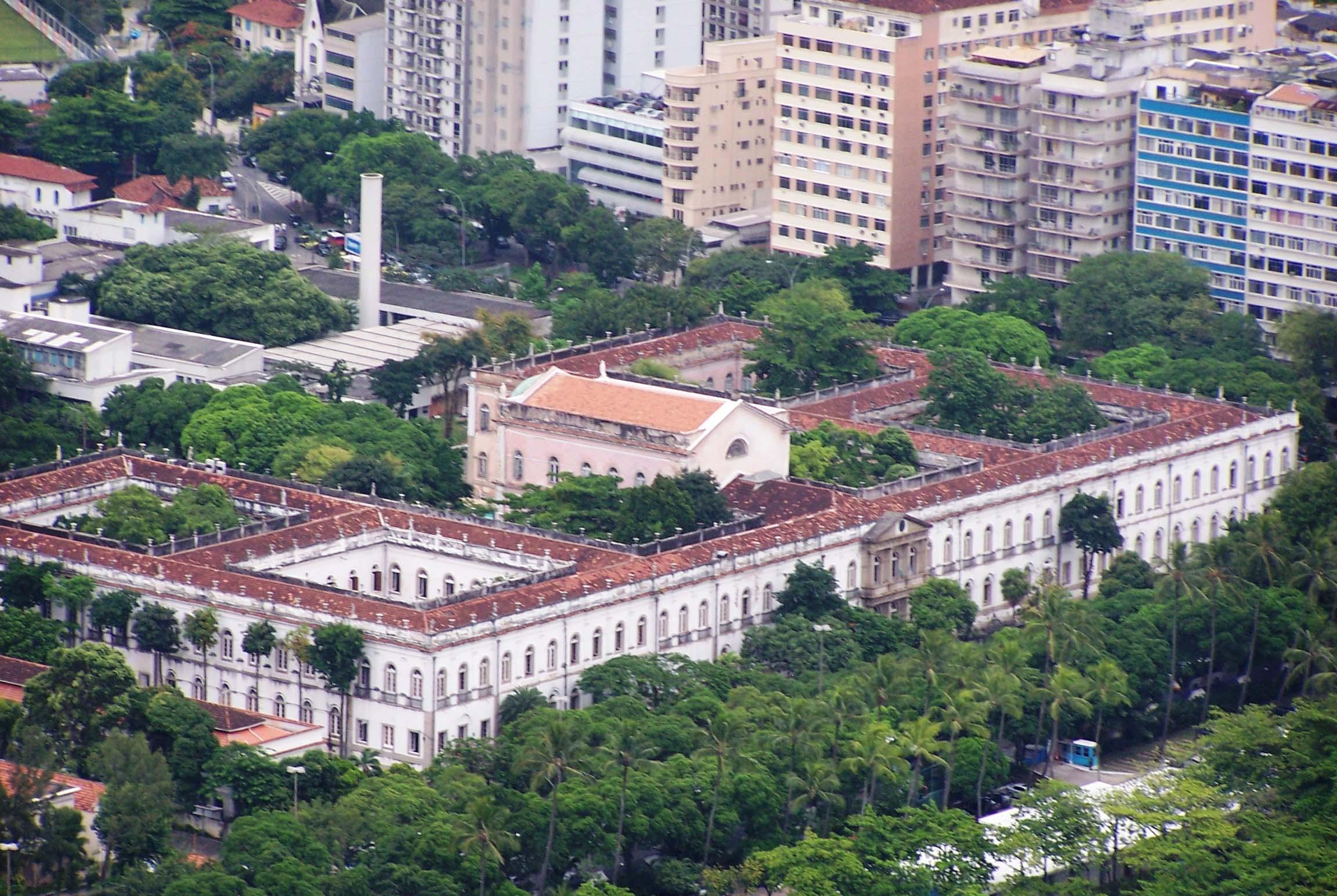 UFRJ - Wikimedia Commons