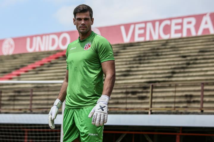 Victor Brasil vai defender o Mecão na A2 e na Copa Rio (Crédito: João Carlos Gomes/AFC)