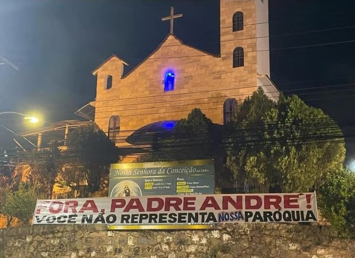 Padre foi impedido de rezar missa em Guaratiba - Foto: Reprodução