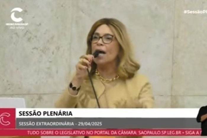 Vereadora Bolsonarista Cris Monteiro