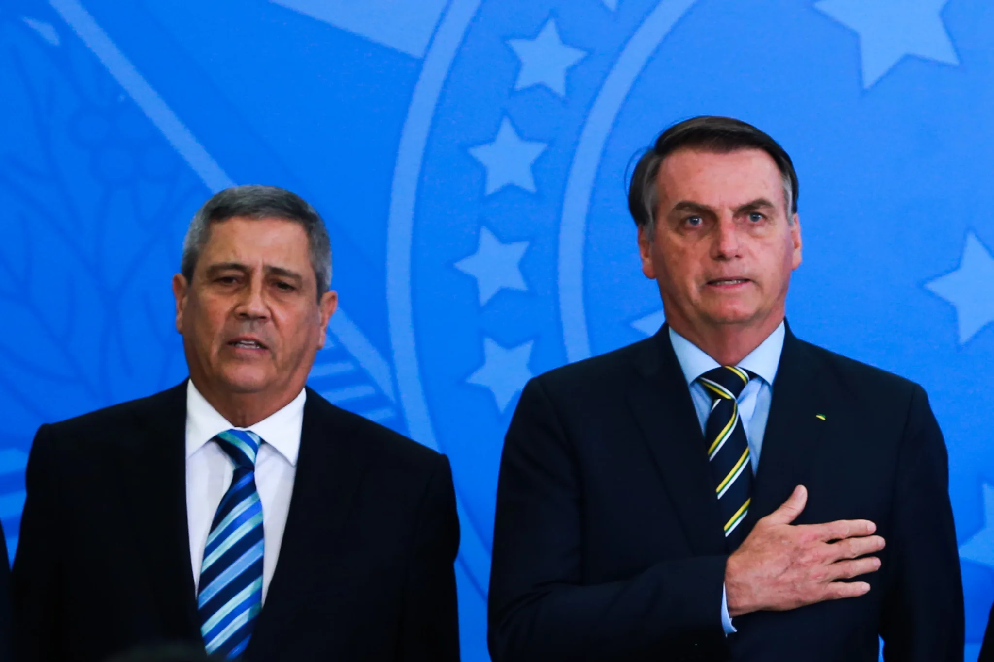 Walter Braga Netto, general e ex-ministro, e o ex-presidente Jair Bolsonaro. Foto: Valter Campanato/Agência Brasil