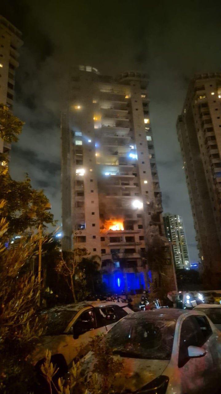 Israel ficará totalmente vulnerável a mísseis e drones, correndo risco de destruição em massa em áreas civis e militares.