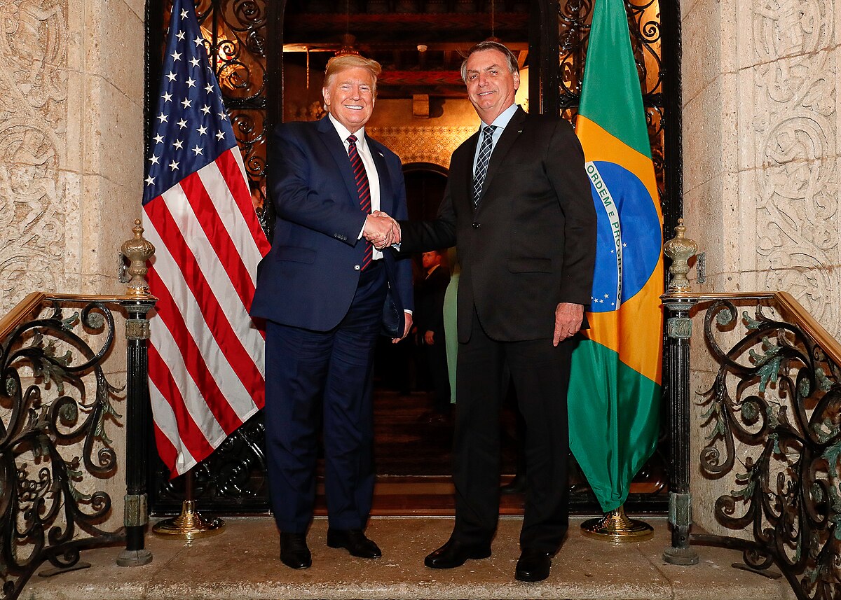 Empresariado rompe com Bolsonaro após tarifa dos EUA