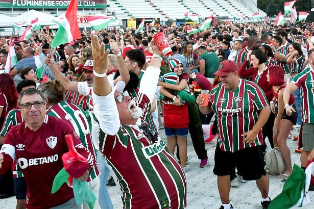 Lazuli Partners planeja investir R$ 6 bilhões na SAF do Fluminense, com foco em reforços e modernização do CT de Xerém, decisão pendente de aprovação dos sócios.