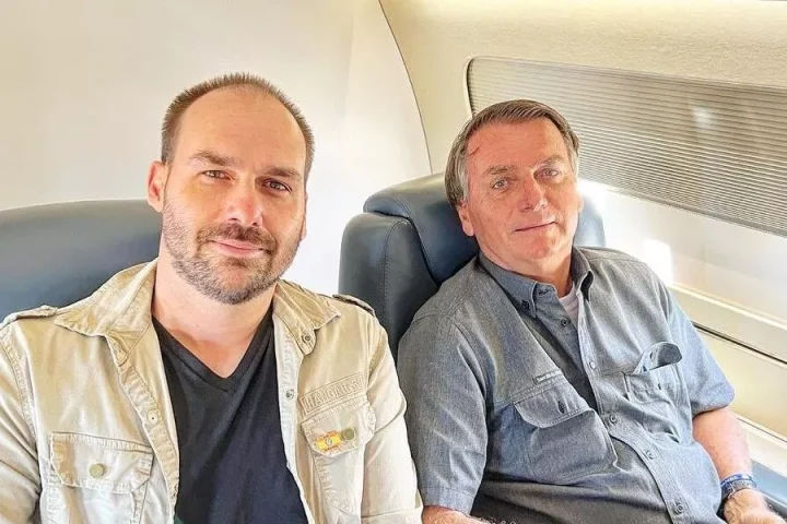 Eduardo e Jair Bolsonaro (Foto: Reprodução)
