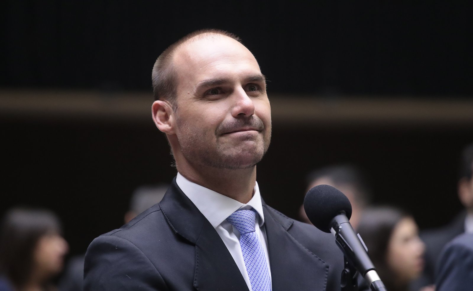 Eduardo Bolsonaro adulterou notícia do New York Times - Diário Carioca