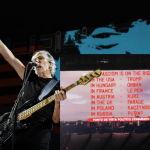 Roger Waters no palco da turnê "Us + them" Foto: Divulgação