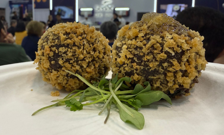 Bolinho de feijoada do Rio de Janeiro é atração do Cozinha Show no Salão do Turismo