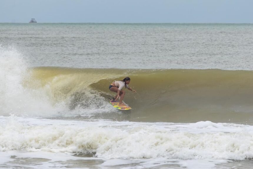 Aninha Dagostini (ES) (Lucas Dantas / CBSurf)