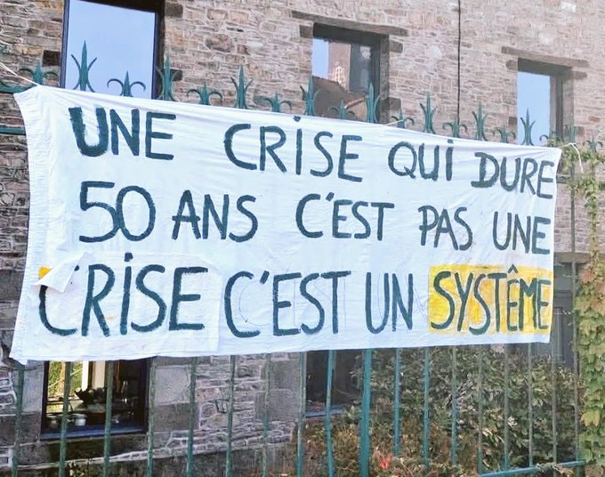 Mais de 200 pessoas foram presas em Paris e outras cidades durante protestos do movimento “Bloqueiem tudo”, que reage à queda do governo Bayrou e medidas de austeridade.