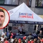 Charlie Kirk, ativista da extrema direita americana, foi baleado durante evento na Universidade Utah Valley. Autoridades americanas acompanham o caso, e lideranças políticas pedem orações pelo ativista.
