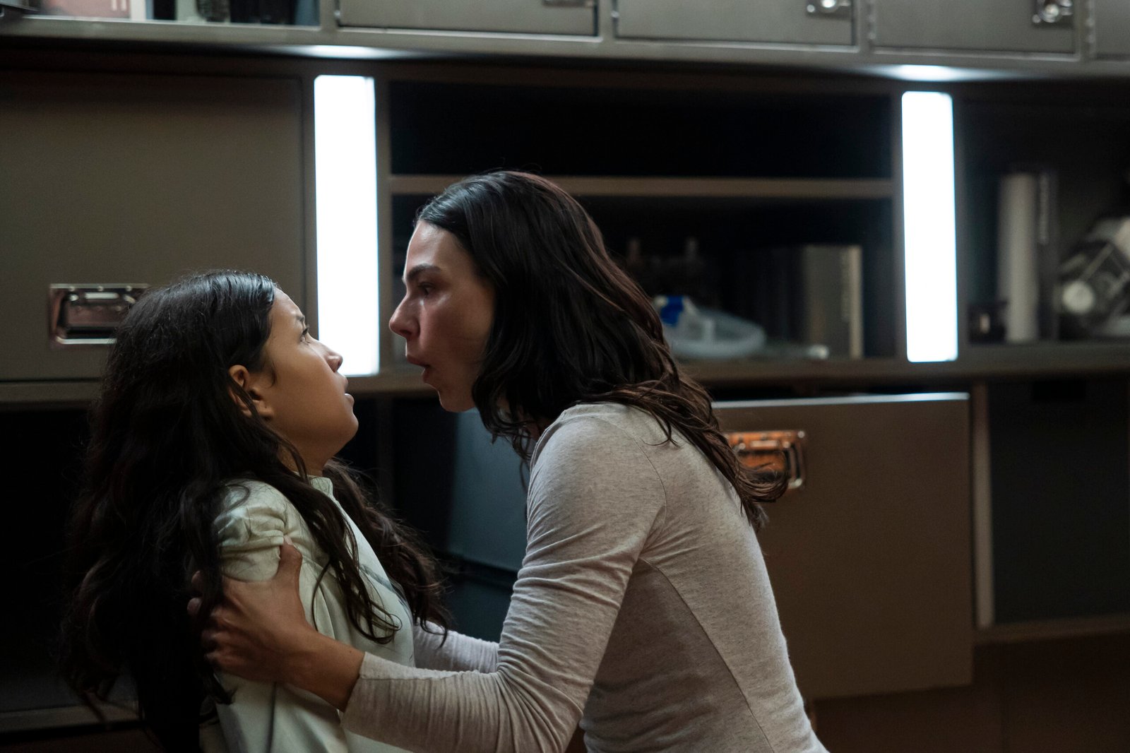 Isis Valverde estará no Festival do Rio para a exibição de "Quarto do Pânico", da Floresta