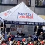 Após a morte do extremista Charlie Kirk, Donald Trumpo passou a perseguir a esquerda com mentiras - RS/Fotos Públicas