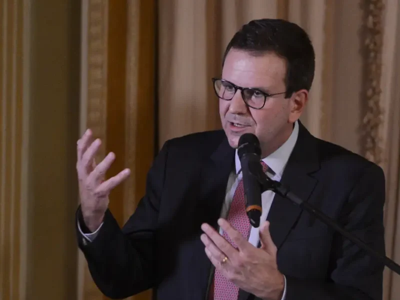 Eduardo Paes regulamenta Sistema de Segurança inspirado em modelo de Nova York