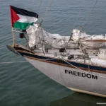 Uma das embarcações da Flotilha para Gaza de 2018, no porto de Cádiz, na Espanha. (Foto: Jorge Lizana / Fotomovimiento)