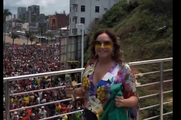 Em Salvador, milhares protestaram contra a PEC da Blindagem e o PL da Anistia, liderados por Daniela Mercury, reafirmando rejeição à impunidade e defesa da democracia.