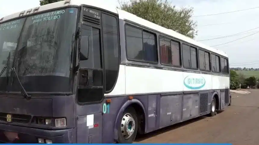Vídeo de adolescentes fazendo suruba em ônibus é investigado pela polícia | Diário Carioca Foto: Reprodução /