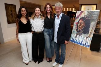 Sean Penn e Julia Roberts promovem exibição de “MANAS” em Los Angeles e reforçam campanha do filme para o Oscar