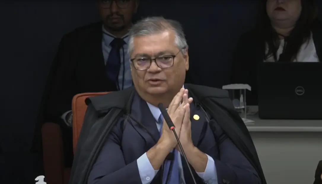 Flávio Dino durante julgamento da trama golpista. Foto: reprodução