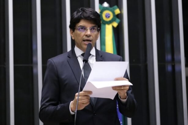 Claudio Cajado, relator da PEC Fonte: Agência Câmara de Notícias