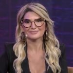 Justiça do Rio fixou prazo de 30 dias para Antonia Fontenelle retornar ao país e cumprir pena alternativa por injúria contra Felipe Neto. Descumprimento pode levar à prisão.