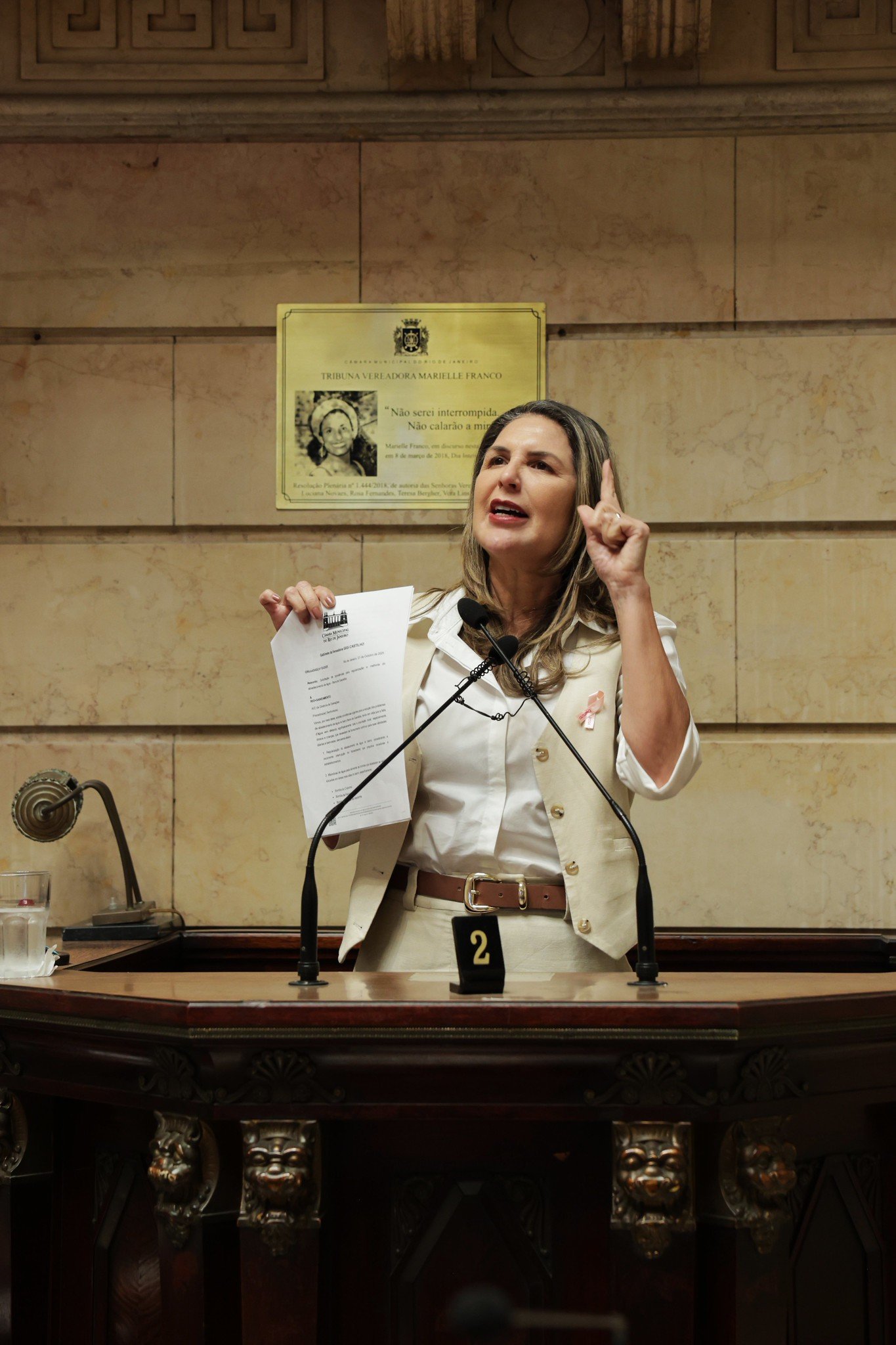 Água que não chega: Gigi Castilho cobra solução urgente para crise que se arrasta há quase três meses em Barra de Guaratiba