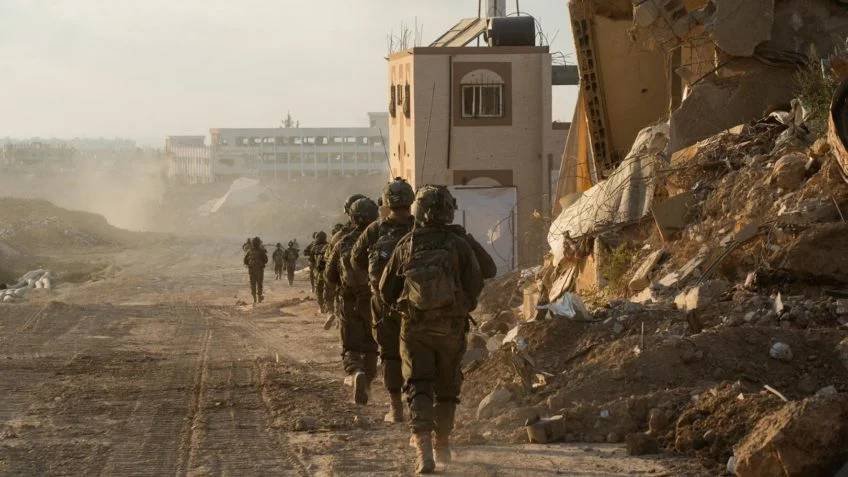 Israel demarca linha amarela na Faixa de Gaza e reage com fogo a violações