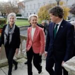 Catherine Connolly ao lado de Ursula von der Leyen