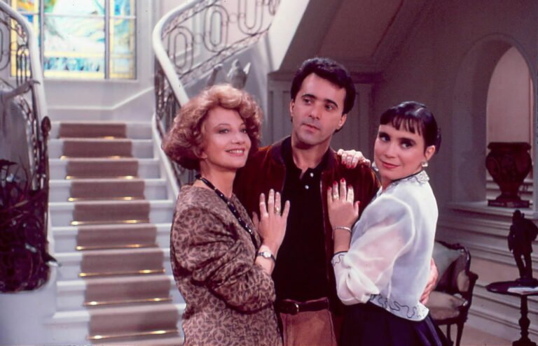 Clássico dos anos 90, ‘Rainha da Sucata’ é o próximo título do ‘Vale a Pena Ver de Novo’