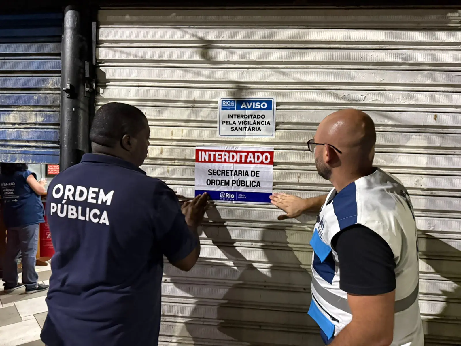 Subprefeitura da Grande Tijuca interdita bar no Maracanã | Diário Carioca Subprefeitura da Grande Tijuca interdita bar no Maracanã e mais de 130kg de alimentos são descartados