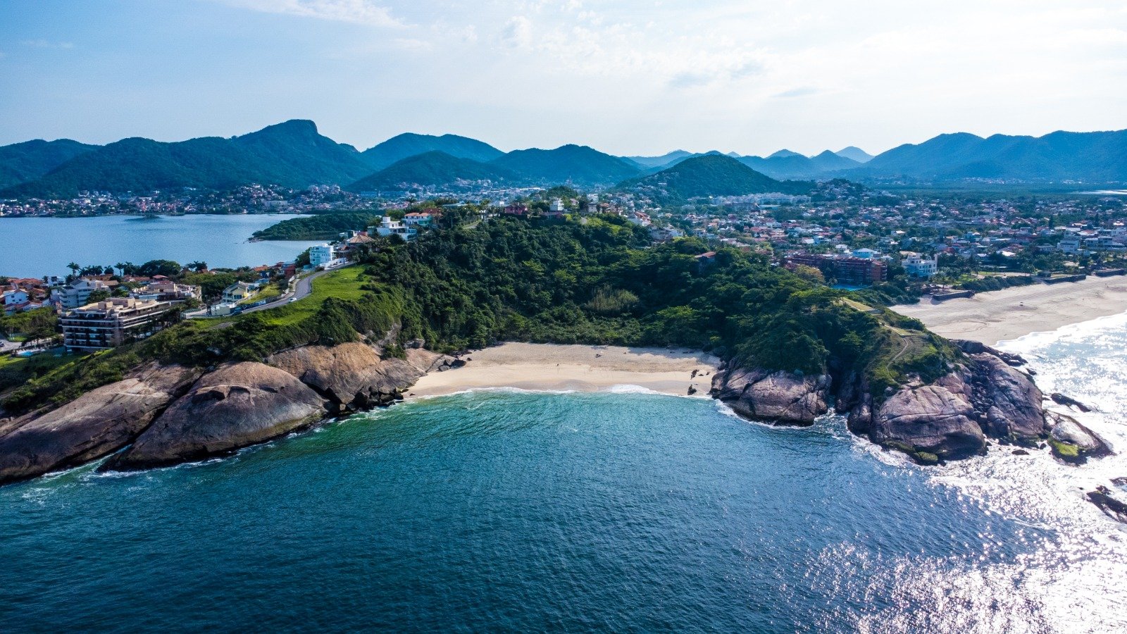 Praia do Sossego conquista o Selo Bandeira Azul pelo quinto ano consecutivo | Diário Carioca Praia do Sossego conquista o Selo Bandeira Azul pelo quinto ano consecutivo
