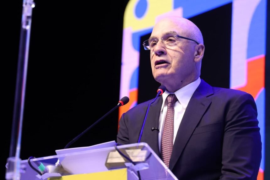 ‘Não existe mais alta estação: o turismo no Rio é permanente’, afirma Antonio Queiroz | Diário Carioca ‘Não existe mais alta estação: o turismo no Rio é permanente’, afirma Antonio Queiroz