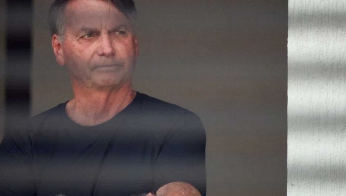 Moraes mantém Bolsonaro em prisão domiciliar: “Receio de fuga” | Diário Carioca Jair Bolsonaro - Foto: Reprodução Redes Sociais